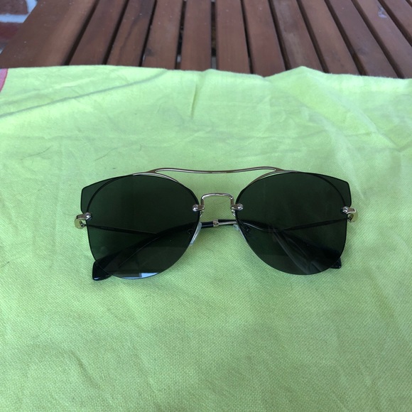 Miu Miu Sunglasses - Picture 2 of 6
